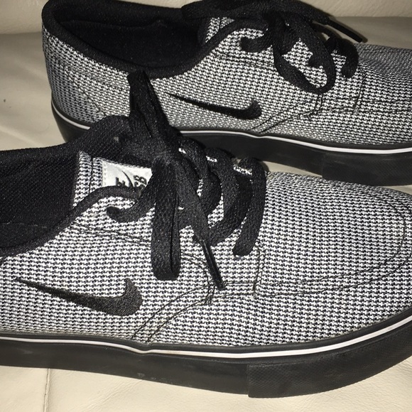Nike SB - Picture 5 of 5